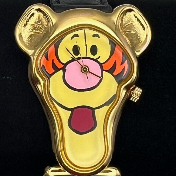 Timex  Vintage Unisex 1990’s Tigger face Watch Working - Picture 5 of 9